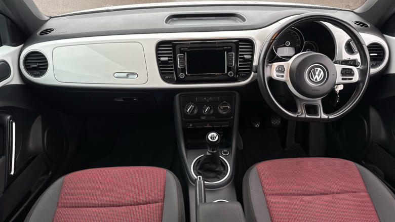 Volkswagen Beetle 1.6 TDI BlueMotion Tech Design 2dr Diesel Cabriolet